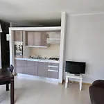 شقة فندقية Delfina ريميني