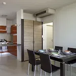 شقة فندقية Delfina