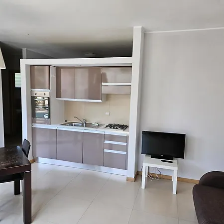 アパートホテル Delfina リミニ