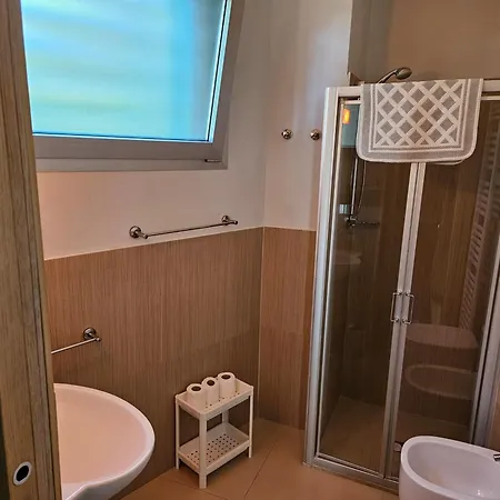 Delfina 3* Римини