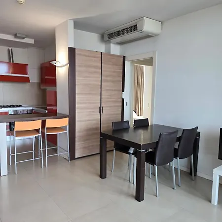 Delfina Apartahotel Rímini