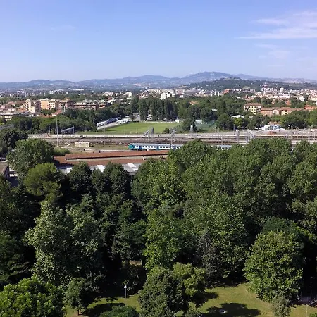 アパートホテル Delfina 3*