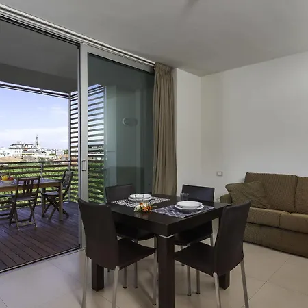 Delfina Apartahotel Rímini