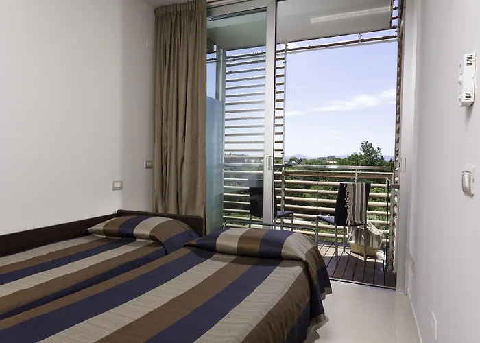 Apartahotel Delfina Rímini