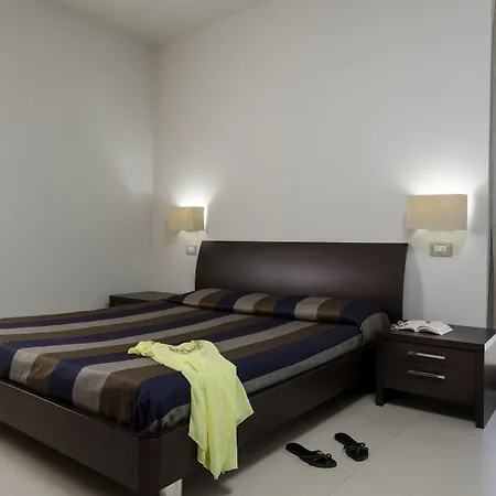 Appart hôtel Delfina 3*