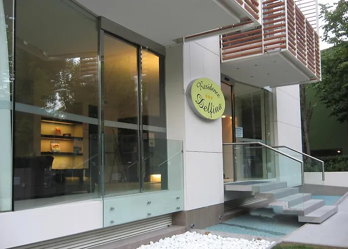 Aparthotel Delfina 3*